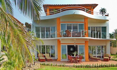 CASALYNNelevationx (76K)