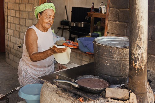 PEWORKINGtortilla1 (110K)